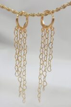 Brinco Argolinha Com Corrente De Coração Banhado Em Ouro 18k [F027] - Image 2
