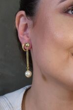 Brinco Médio Com Fio Pérola Banhado Em Ouro 18k [F027]