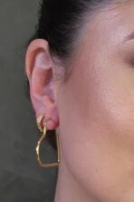 Brinco Argola Em Forma De Coração Banhado Em Ouro 18k [F027]