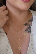 Colar Triplo De Corações Vazados Banhado Em Ouro 18k [F027]