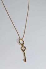 Colar Com Pingente De Chave Com Argolinha Banhado Em Ouro 18k [F027] - Image 2