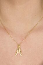 Colar Nossa Senhora Com Zircônias Brancas Banhado Em Ouro 18k [F027]