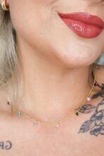 Colar Corrente Americana Com Zircônias Multicolor Banhado Em Ouro 18k [F027]