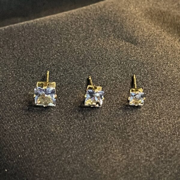 Trio De Zircônia Quadrada Lavanda Banhado Em Ouro 18k [F027]